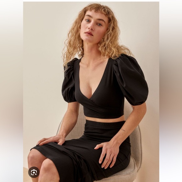 REFORMATION KATHRYN 2 PIECE - SZ L - Picture 1 of 4